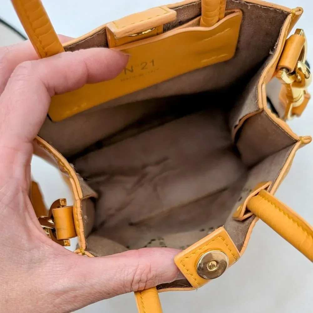 No. 21 Micro Shopping Verticale Tote - Picture 8 of 12